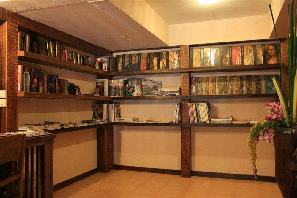 1 Nimman Gallery Hotel Chiang Mai Extérieur photo