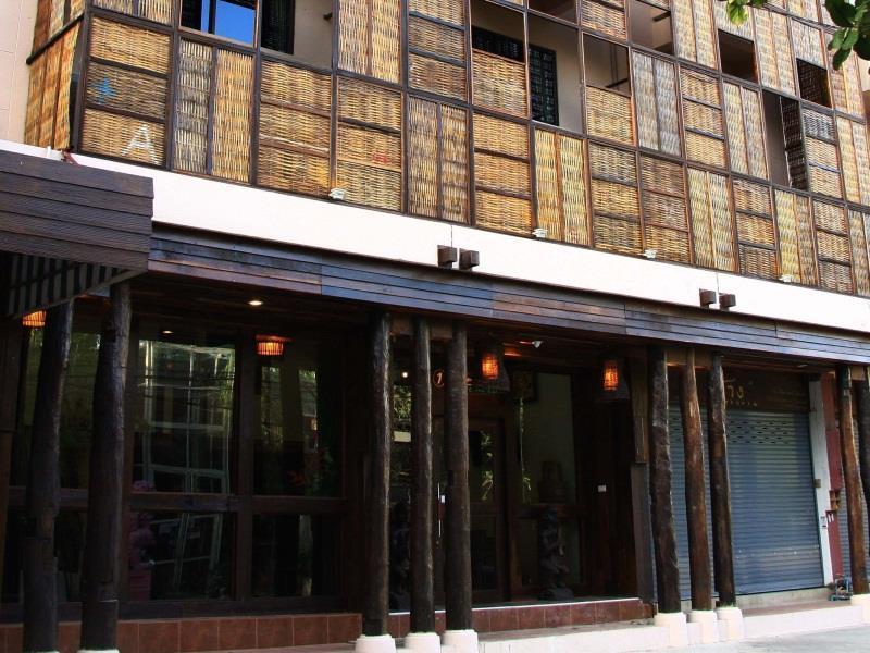 1 Nimman Gallery Hotel Chiang Mai Extérieur photo