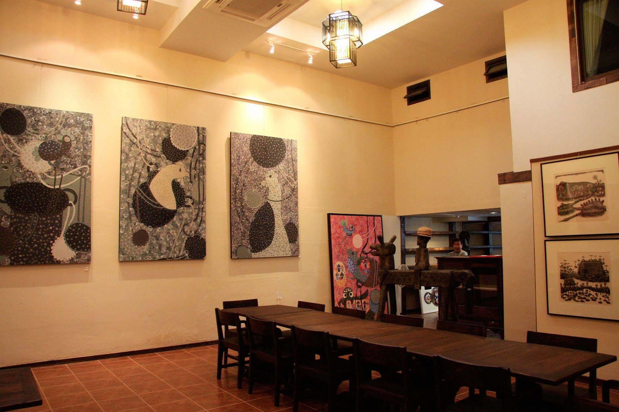 1 Nimman Gallery Hotel Chiang Mai Extérieur photo