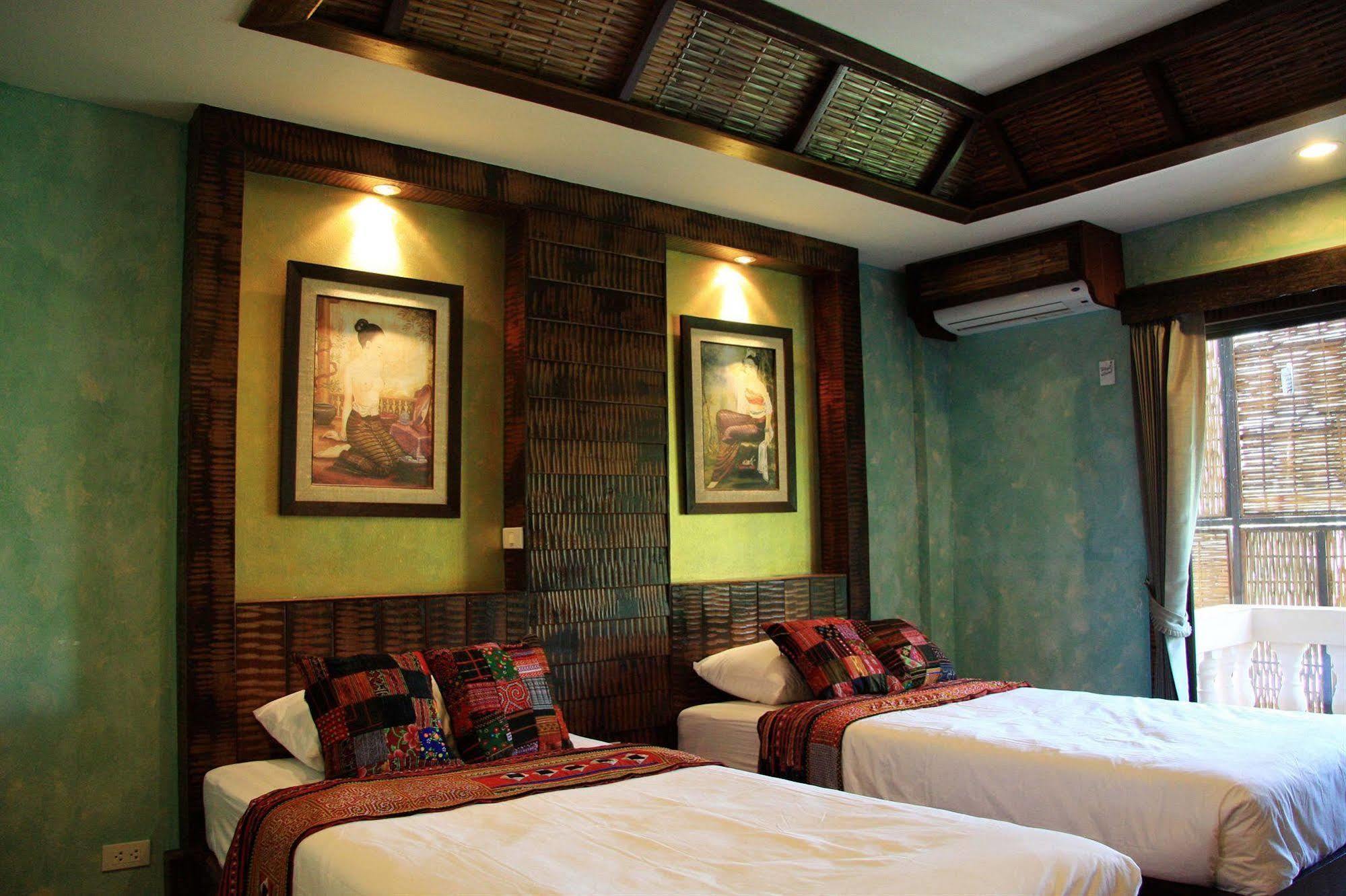 1 Nimman Gallery Hotel Chiang Mai Extérieur photo