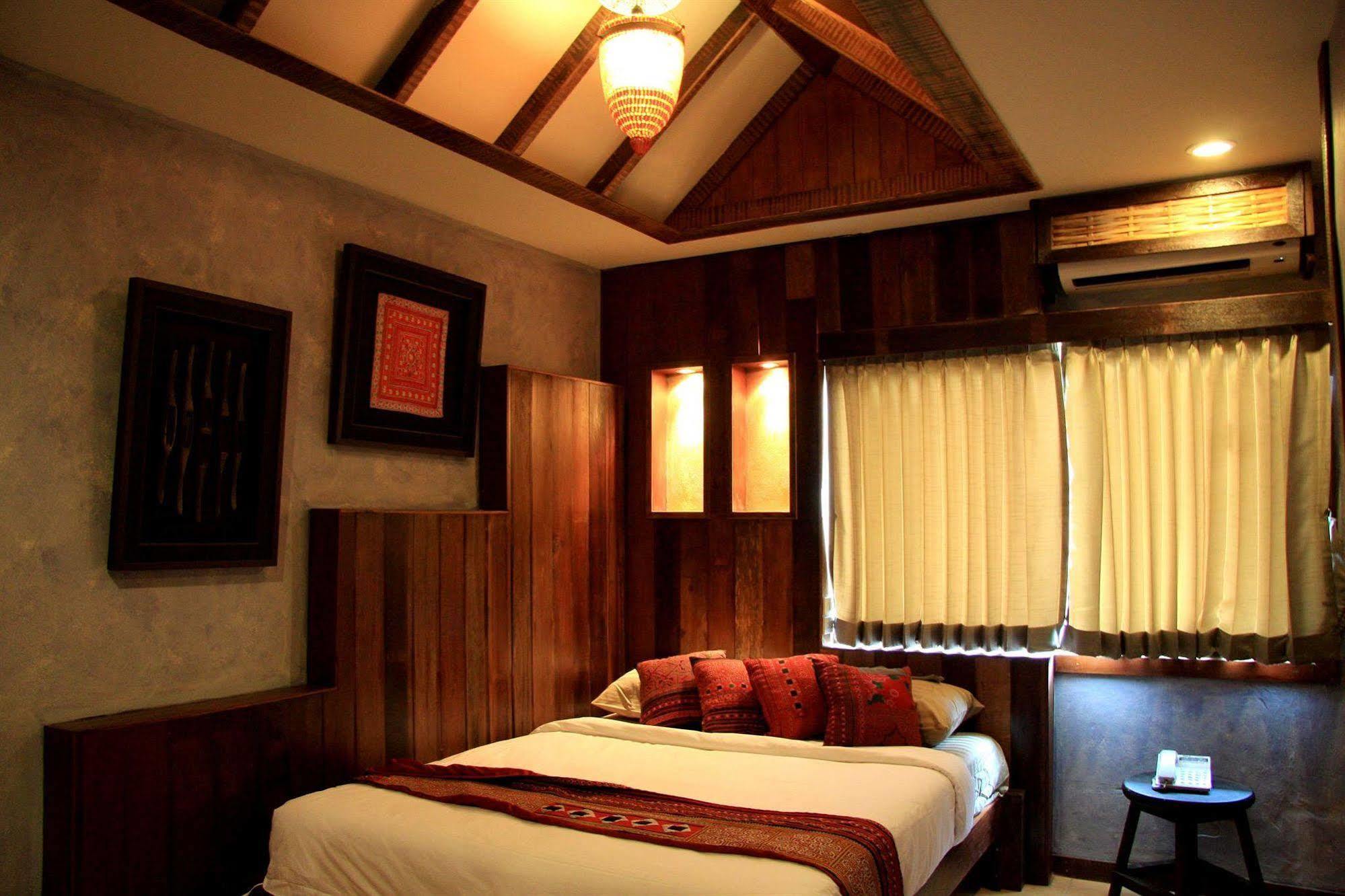 1 Nimman Gallery Hotel Chiang Mai Extérieur photo